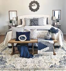 Fascinating Master Bedroom Ideas In Grey To Refresh Your Home Navy Blue Bedrooms Blue Bedroom Decor Blue Bedroom