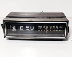Here are some of best sellings general electric radio clock which we would like to recommend with high customer review ratings to guide you on quality & popularity of each items. Vintage Ge General Electric Flip Clock Am Fm Radio Alarm Clock Radio Alarm Clock Alarm Clock Clock