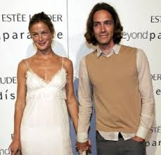 At the disco, of which he is the only original member remaining. Brandon Boyd Net Worth 2020 Salary Age Height Weight Bio Family Career Wiki