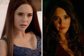 If you're not the one for long hair, we have a bunch of prom hairstyles for short hair that are all fit to make you prom queen. 26 Bad Hairdos On Tv Characters