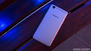Oppo F1 first look and initial ...