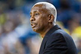 Louis Orr's Instagram, Twitter & Facebook