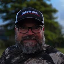 The look you make when you hear a snack cake wrapper. Happy Friday  people!!! #lakewoodtough #lakewoodproducts