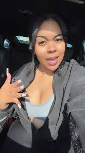 Lynn Rusch's Instagram, Twitter & Facebook