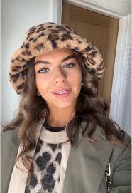 Invade Races Tall Guy