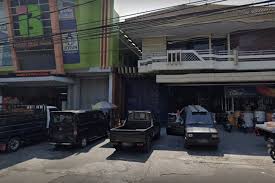 State law in ohio requires each person involved in a crash on a public road or parking lot to report the incident to police. 10 Toko Bangunan Di Malang Lengkap Grosir Murah