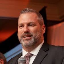 Brett Thomson (@BrettThomson10)