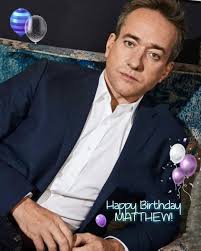 Matthew filming “Succession” in Croatia, with some of the main cast like  Arian Moayed, J. Smith Cameron, Sarah Snook & Nicholas Braun. Thanks to  Arian Moayed for this lovely picture. Matthew is