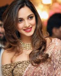 The very pretty and most charming actress of the bollywood is doing very well. 10 Most Beautiful Bollywood Actresses Pictolic