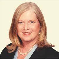 Carrie Horne's Instagram, Twitter & Facebook