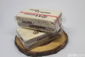 We did not find results for: Wafer Dalam Kaleng Biskuit Khong Guan Paling Diincar Orang