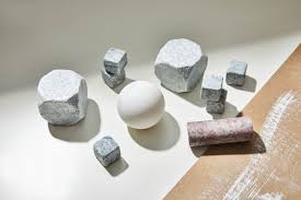 Dropping them in after the pour risks breaking the glass (we broke this one) or worse, spilling some of your sweet nectar. Best Whiskey Stones For Chilling Liquor Better Than Ice