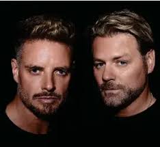 Headliners revealed for Long Walk Live