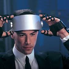 Johnny Mnemonic: Keanu Reeves is a USB Stick