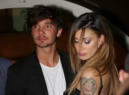 See more of francesca manzini on facebook. Belen Rodriguez Lo Scatto E Da Infarto E Quella Posizione Infiamma La Rete