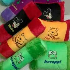 Sarung bantal guling karakter 18010189. Jual Bantal Guling Anak Set Bantal Guling Karakter Anak Thepooh Kab Karawang Raisy Collection Tokopedia