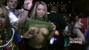 Hot Girls Flashing - Porn Videos & Photos - EroMe