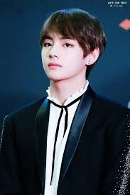 Peristiwa ini terjadi di kampung sawah, ciputat, kota tangerang selatan konten ini diproduksi oleh berita heboh (foto: Kakak Kelas Kth End In 2021 Taehyung Kim Taehyung Bts Taehyung