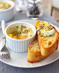 Parmesan Baked Eggs Pinch Of Yum Recipe Eat Breakfast Recipes Breakfast Brunch Recipes