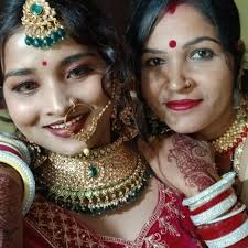 Reel by Reena poddar (Delhi) (@shrijibeautystudio) · December 7, 2025