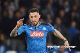 Born 3 august 1993) is an italian professional footballer who plays as a winger (on both the left and the right flanks) or as a second striker for italian club napoli, on loan from inter milan, and the italy national team. Napoli Star Matteo Politano Shows Off Incredible Leopard Tattoo On His Back Photos Report Minds