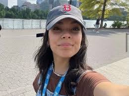 Maggie Rochon's Instagram, Twitter & Facebook