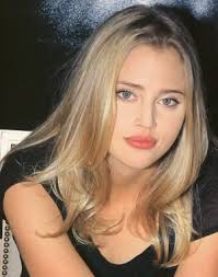 エステラ・ウォーレン