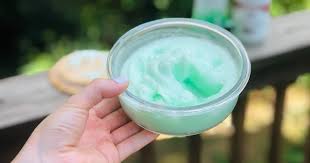 This nourishing hand cream contains none of the artificial dyes, perfumes, or preservatives found in commercial products jojoba oil is often used to relieve skin ailments, while also combating redness, aging skin, and infections. Easy Diy Cooling Whipped Coconut Oil Sunburn Lotion W Essential Oils