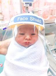 Akan tetapi, peralatan makan dapat disimpan dan isi produk pada gambar adalah 26 pcs popok, 1 pcs botol susu, 1 pcs sepatu prewalker, 1 pcs. Sederet Potret Menggemaskan Bayi Bayi Baru Lahir Di Thailand Pakai Pelindung Wajah Lifestyle Liputan6 Com