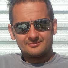 Why does my 2014 Dodge Journey backup camera stop working after fuse  replacement?