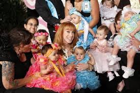 Kathleen mary kathy griffin was born in oak park, chicago suburb, illinois on 4th november 1960 to maggie griffin and john patrick griffin. Kathy Griffin My Life On The D List 2005