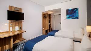 Find all the transport options for your trip from holiday inn express bremen airport, an ihg hotel to kassel hbf right here. Holiday Inn Express Bremen Airport Success Hotel Group