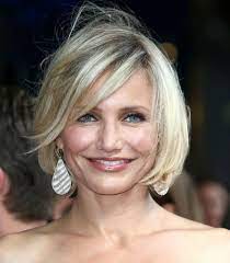 Coiffure frange coiffure cheveux mi long coiffure facile longs cheveux coiffures cheveux courts styles de coiffures idées de coiffures coiffure quelle coupe et quelle coiffure pour une femme de 50 ans et plus? 1001 Variantes De Votre Coupe De Cheveux Femme 50 Ans