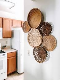 31 Kitchen Wall Decor Ideas That Inspire Her Special Days In 2020 Basket Wall Decor Home Decor Baskets Kitchen Wall Decor