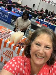 Beth Painter, PHR (@whatabeth)