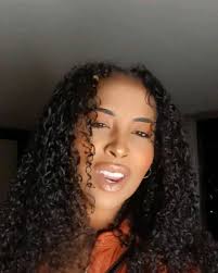 Last slide ⏭️ Me, singing along to international hits like I'm fluent in  every language... reality check: I'm just fluent in good music! 🎶😂 , If  anyone asks, I am fluent in Yoruba, IsiZulu, IsiXhosa ...