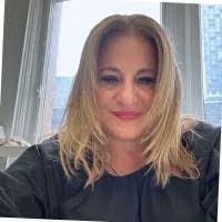 Anna Accardi's Instagram, Twitter & Facebook