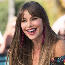 Check spelling or type a new query. 10 Celebrities Who Look Better With Natural Hair Color 10 Who Look Amazing With A Dye Zabawa Wskazowki I Przydatne Informacje Na Temat Zwiazkow I Malzenstwa