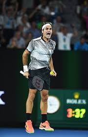 Rafael nadal was born in manacor, a town on the island of mallorca in the balearic islands, spain, to parents ana maría parera femenías and sebastián two weeks later, he handed roger federer his first loss of the year in the final of the dubai duty free men's open (in 2006, rafael nadal and andy. Pogosto Lopata Izhlapi Federer Nadal 2017 Australian Open Greginmotion Com