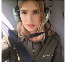 Dana Dowden's Instagram, Twitter & Facebook