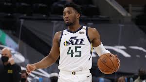 He played college basketball for the louisville cardinals. Donovan Mitchell Injury Update Jazz Star To Miss Rest Of Regular Season With Sprained Right Ankle Cbssports Com
