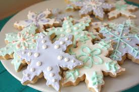 Sprinkle with sanding sugar, and refrigerate for 10 minutes. Category Cookies She Makes And Bakes