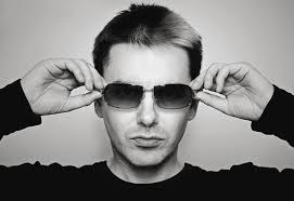 Robi Roka Music & Downloads