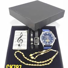 0 Begenme 0 Yorum Instagram Da Saat Taki Ve Aksesuar Cnozr06 Bay Cakmakli Bileklikli Kombin Saat Setimiz Fiy Rolex Watches Bracelet Watch Accessories
