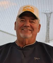 Robert Anacker's Instagram, Twitter & Facebook