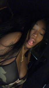 Summer Walker's Latest Nudes - Freshly Leaked Content