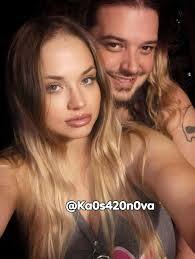 Back streaming not streamed for a while. Come say hi!  www.twitch.tv/kfcameron200 Will do follow for follow for abit 💙 Come show  support that would be great 👍