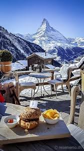 Os 5 Melhores Resorts De Esqui Nos Alpes Zermatt Switzerland Zermatt Switzerland Winter Switzerland Travel
