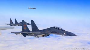 Un 'dragón' de dos cabezas, el avión más moderno de china. Taiwan Denuncia Incursion De 13 Aviones De Combate Chinos En Su Adiz El Mundo Dw 24 01 2021