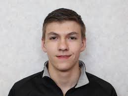 Blood breaks pole vault record in win